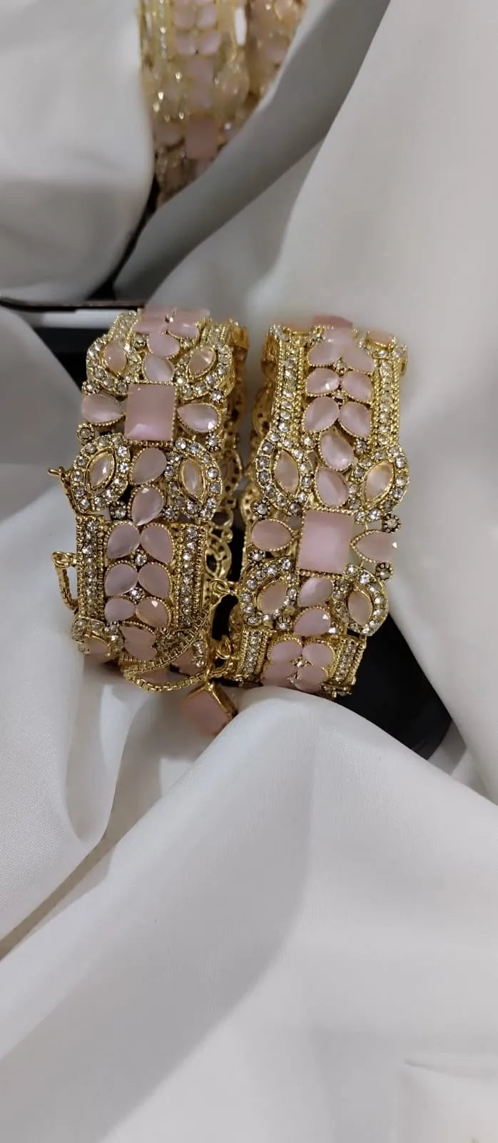 Elegant Openable Bangles – Traditional Yet Trendy