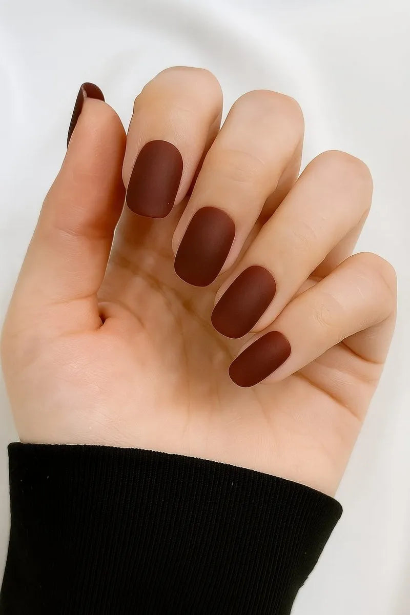 Matte Press-On Nails – 24pcs Complete Set