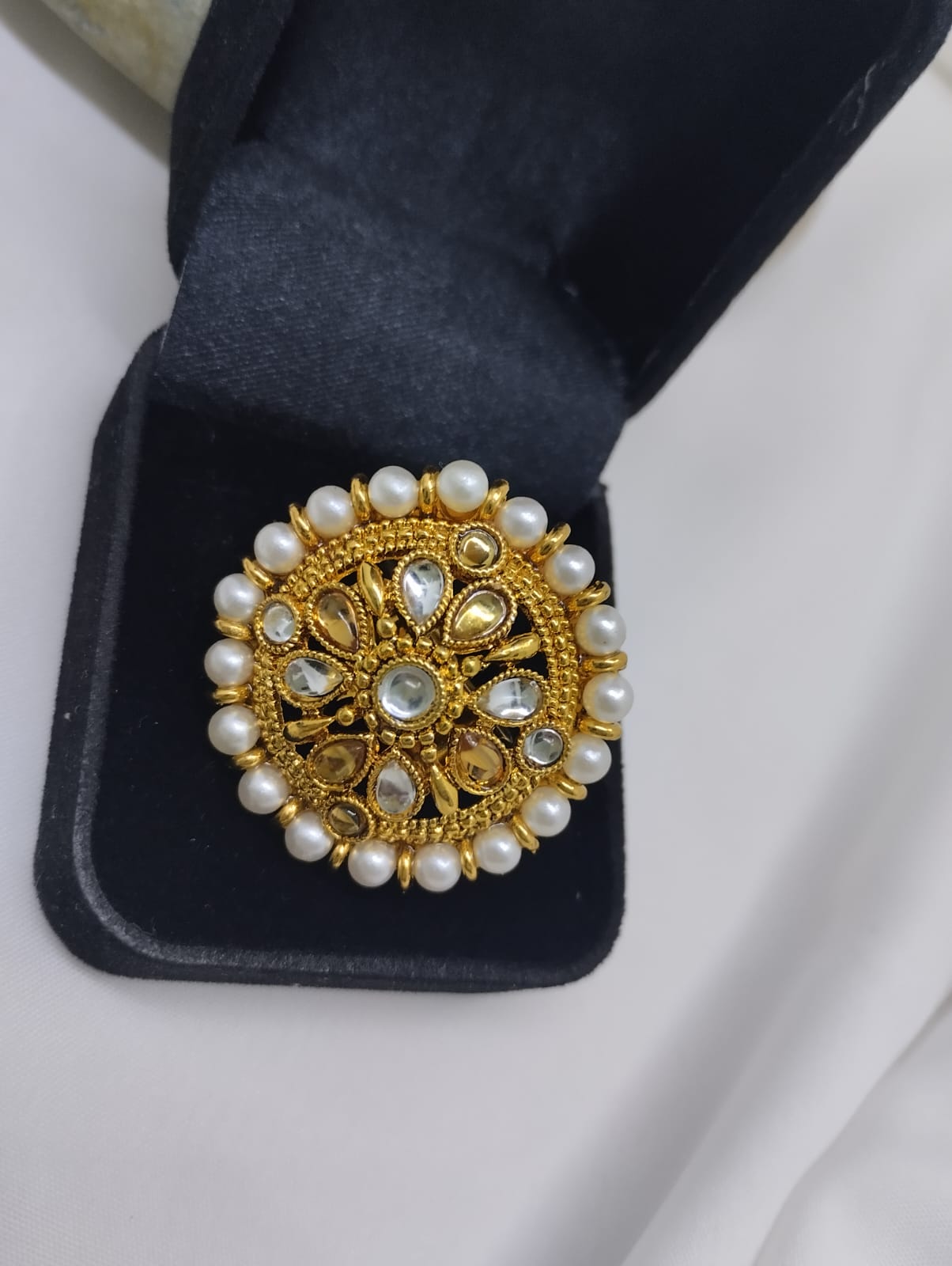 Kundan pearl ring adjustable