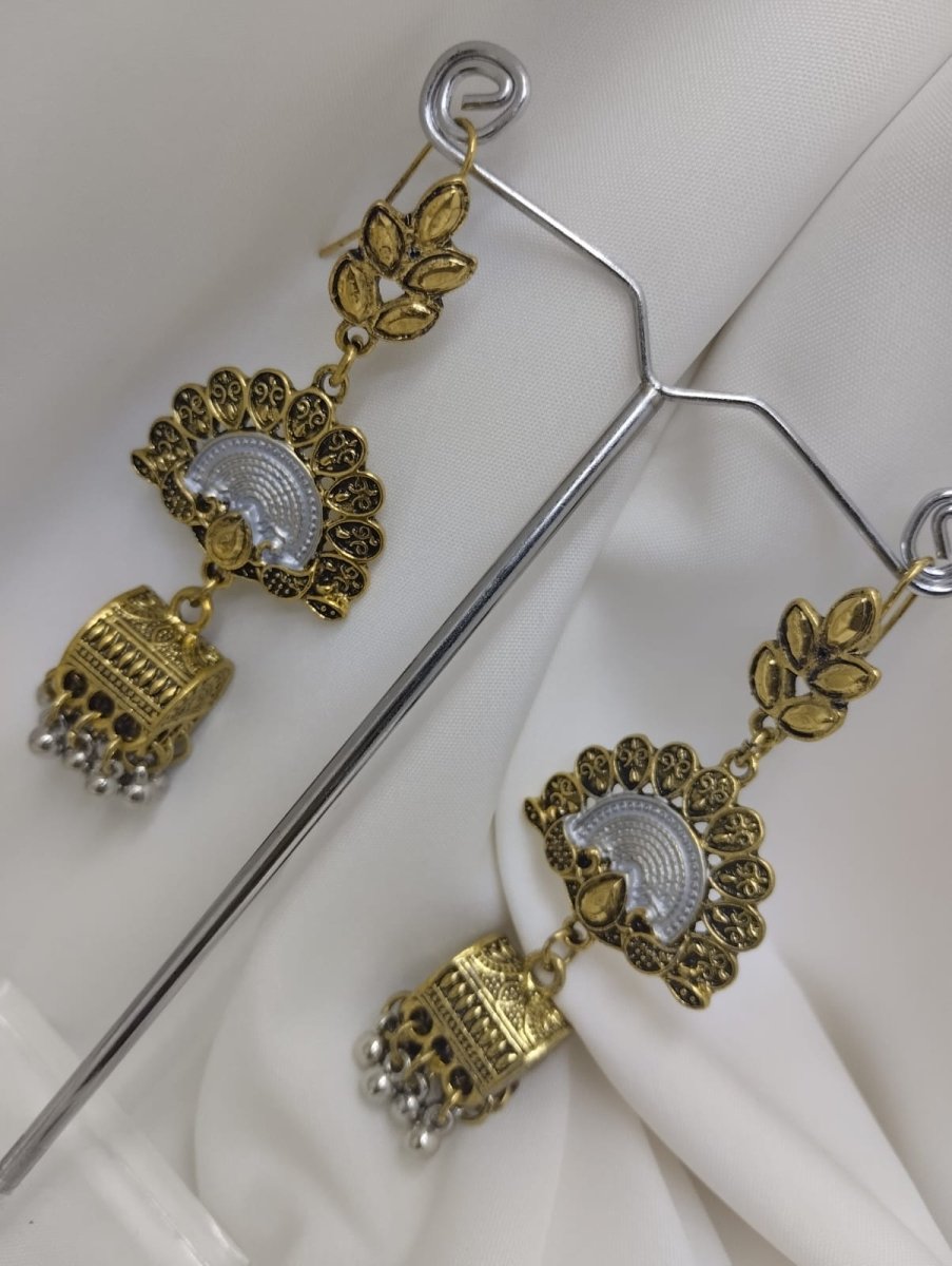 Antique Peacock jumky