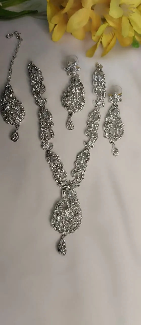 silver partywear necklace set